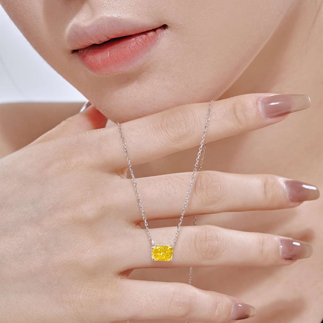 [Clara Jewels]Luxurious Square Shape Colorful Necalack