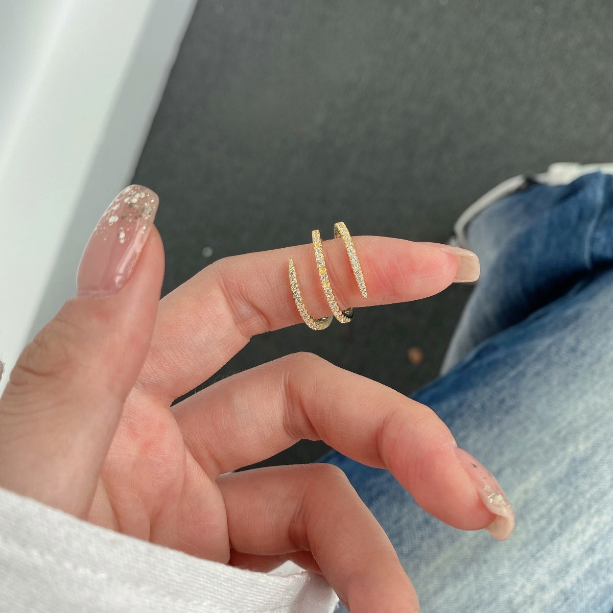 [Clara Jewels]Unique Vibrant Entangle Daily Ring