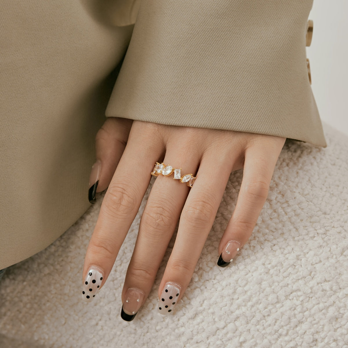 [Clara Jewels]Delicate Multi Cut Ring