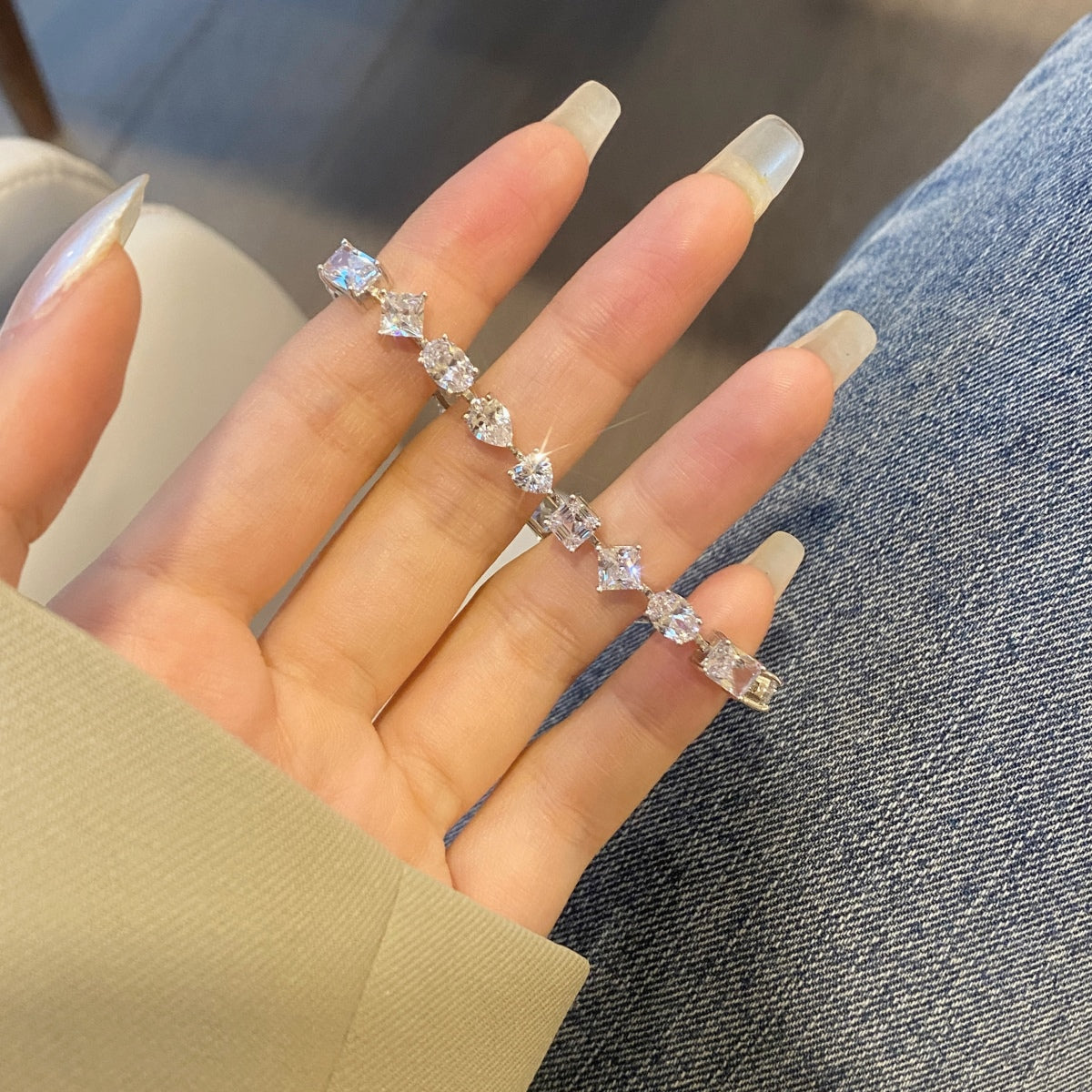 [Clara Jewels]Unique Exquisite Multi Cut Daily Bracelet