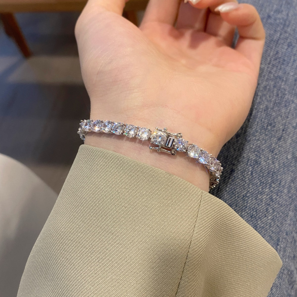 [Clara Jewels]Ornate Sparkling Round Cut Wedding Bracelet