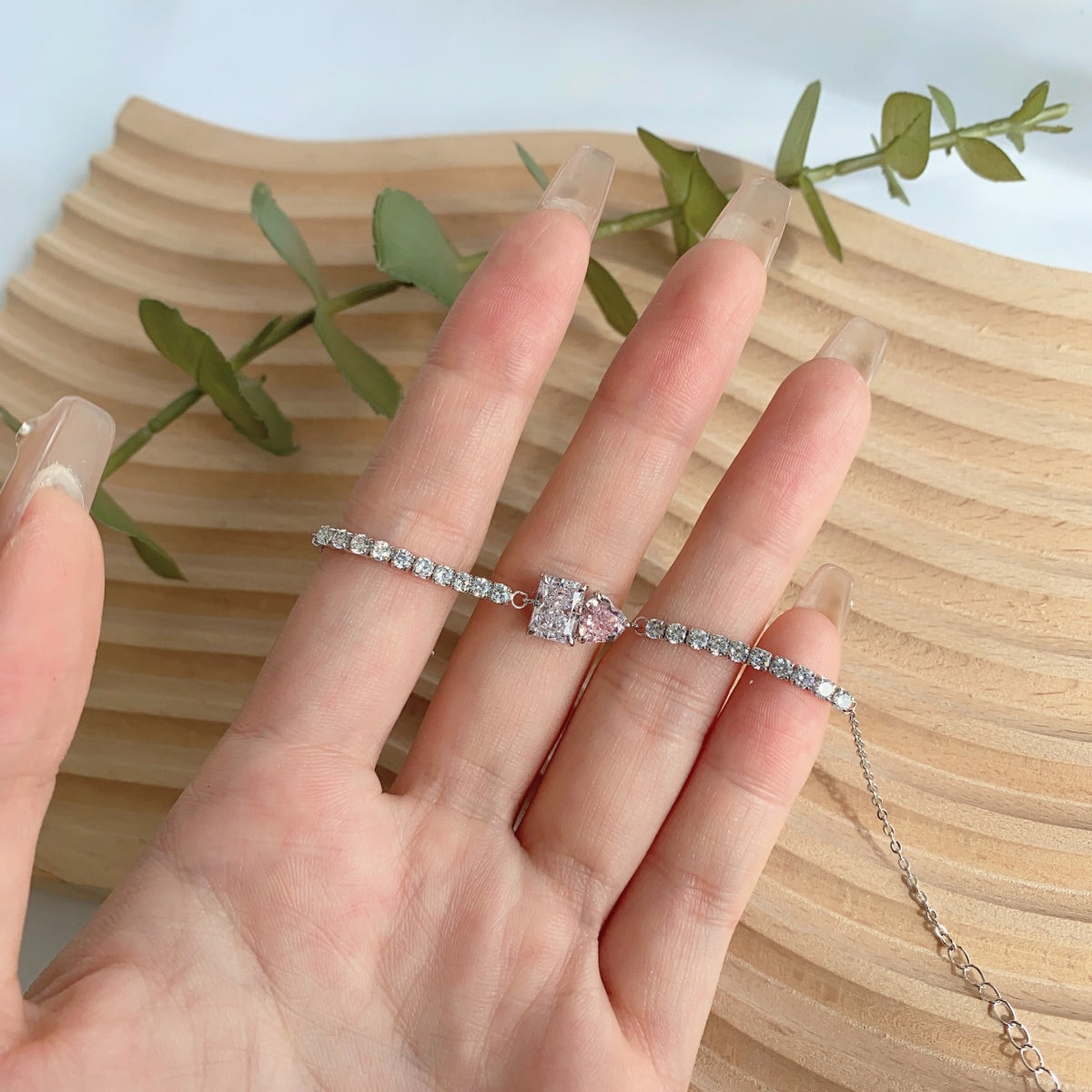 [Clara Jewels]Dazzling Unique Multi Shape Lover Bracelet
