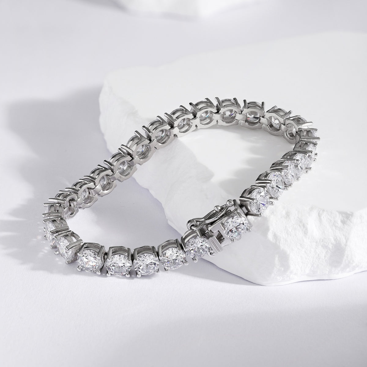 [Clara Jewels]0.75 Carat Dazzling Round Cut Wedding Bracelet