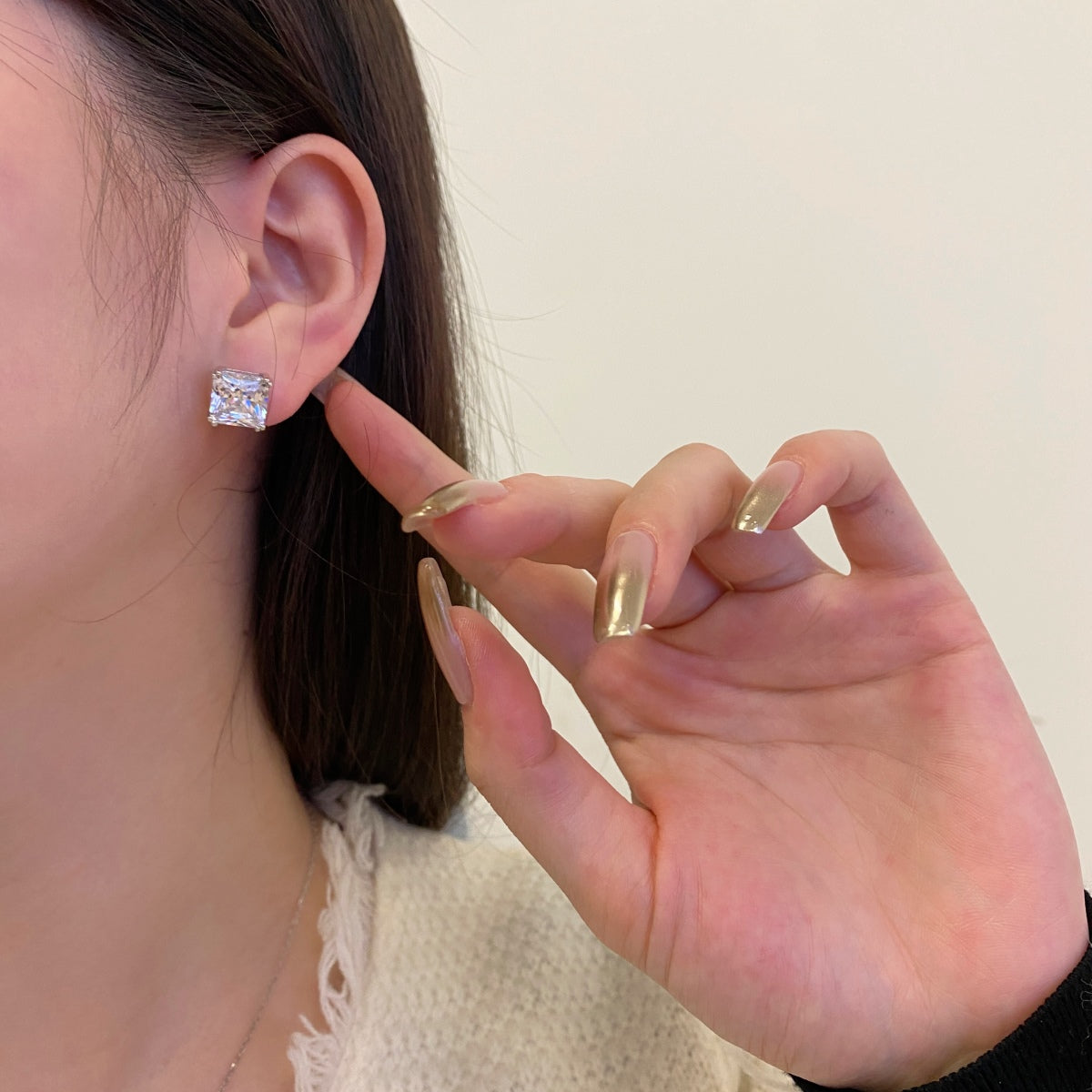 [Clara Jewels]Delicate Square Shape Earrings