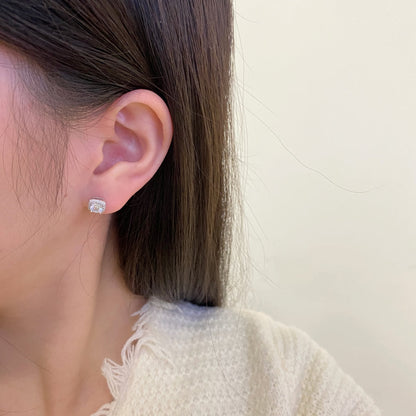[Clara Jewels]Classic Round Center Stone Stud Earrings