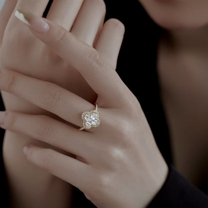 [Clara Jewels]Luxurious Eternity Flower Shape Banquet Ring