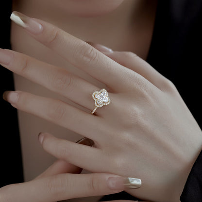 [Clara Jewels]Luxurious Eternity Flower Shape Banquet Ring
