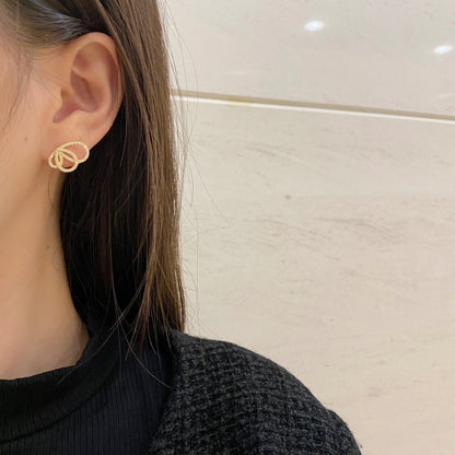 [Clara Jewels]Exquisite Butterfly Shape Earrings