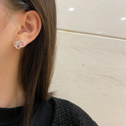 [Clara Jewels]Exquisite Butterfly Shape Earrings