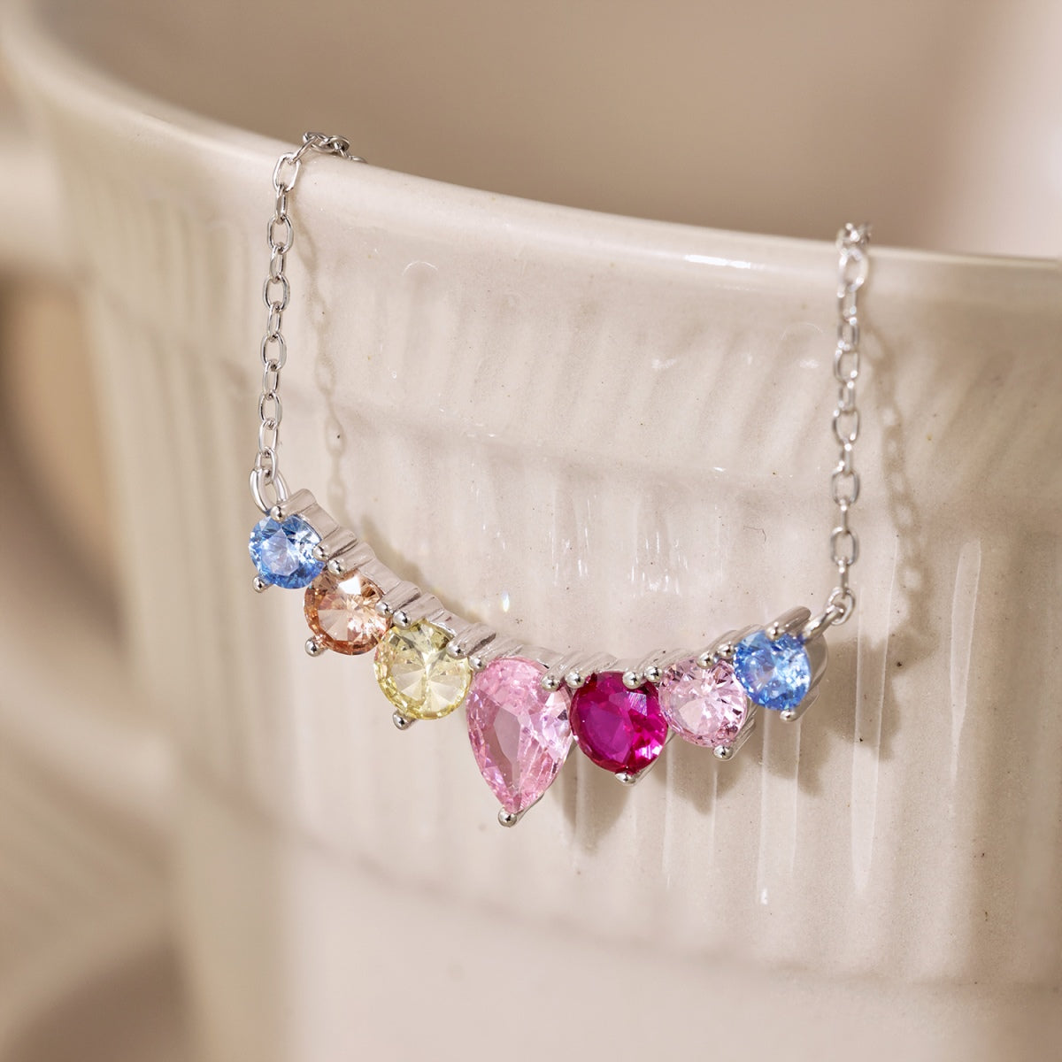 [Clara Jewels]Dainty Colorful Heart Necklace