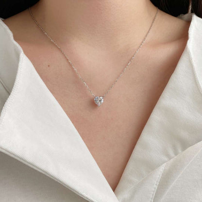 [Clara Jewels]Heart Shape Main Stone Pendant Collarbone Necklace