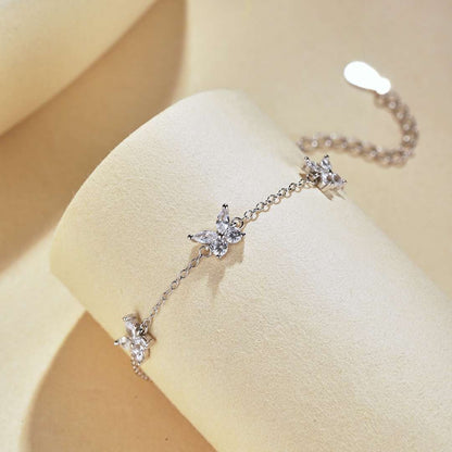 [Clara Jewels]Radiant Butterfly Shape Necklace