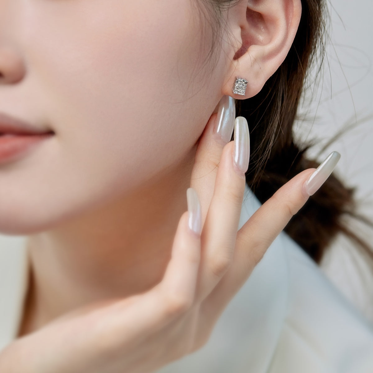 [Clara Jewels]Radiant Luxurious Princess Cut Daily Earrings