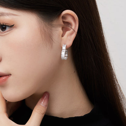 [Clara Jewels]Radiant Heart Cutout Earrings