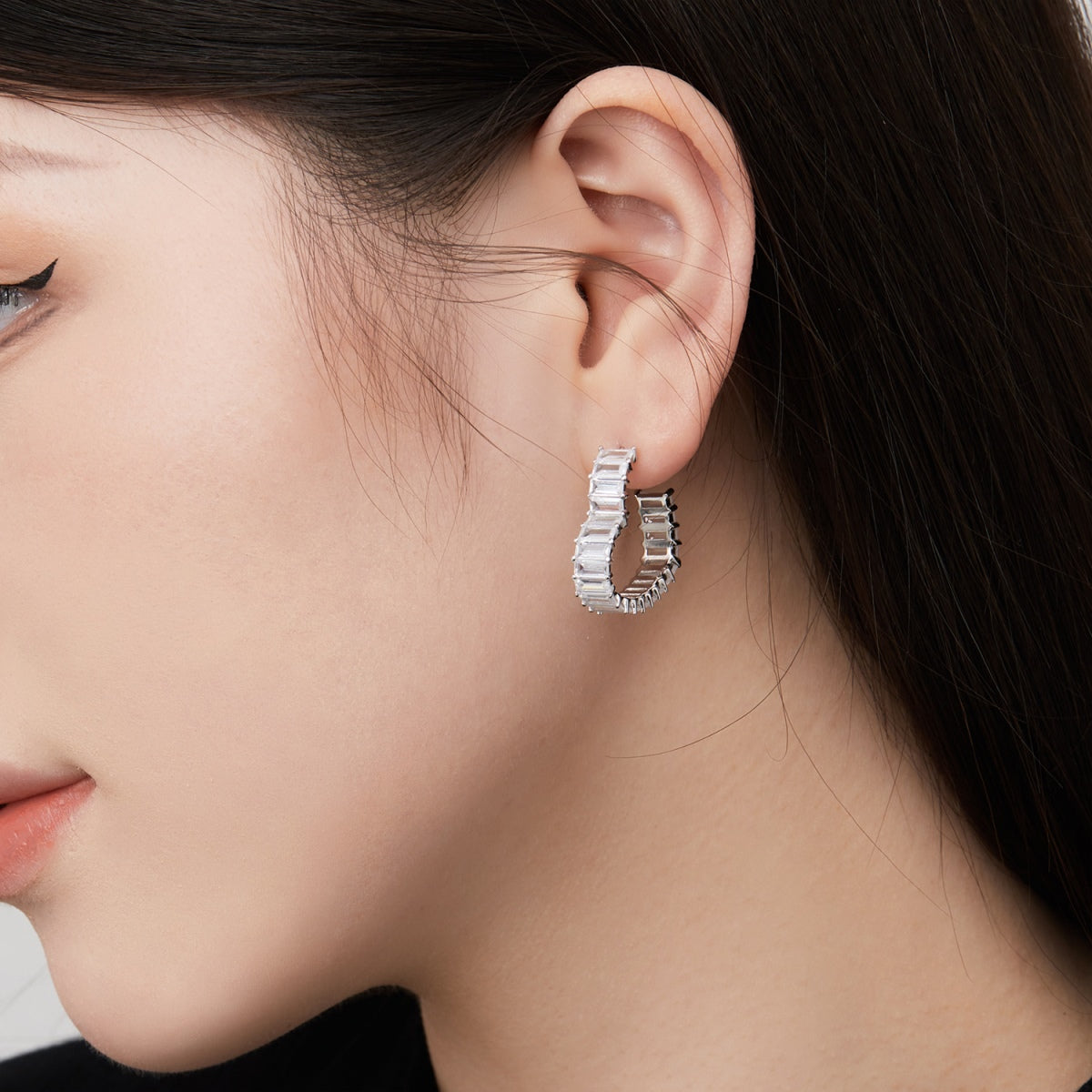 [Clara Jewels]Radiant Heart Cutout Earrings