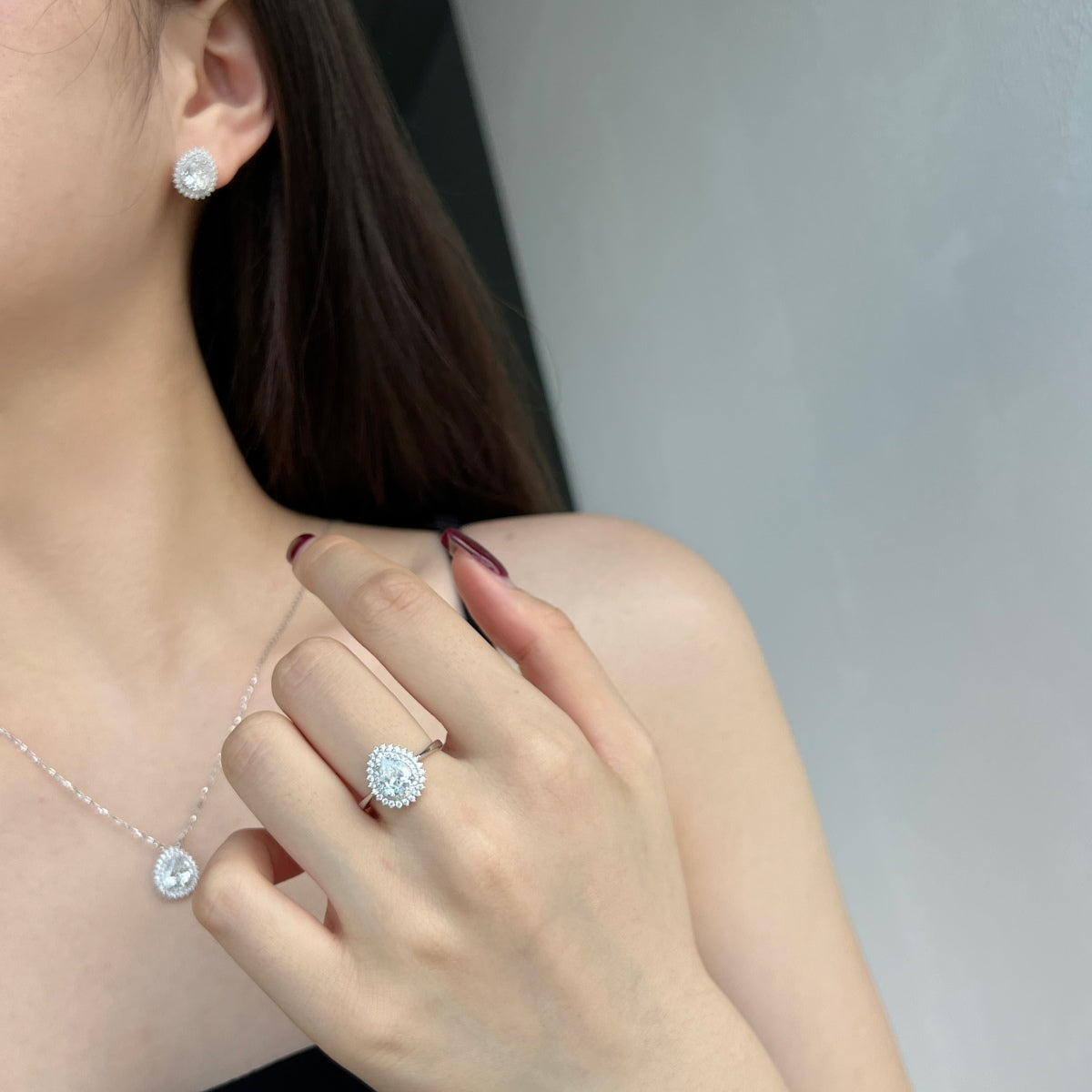 [Clara Jewels]Delicate Gorgeous Pear Cut Daily Earrings