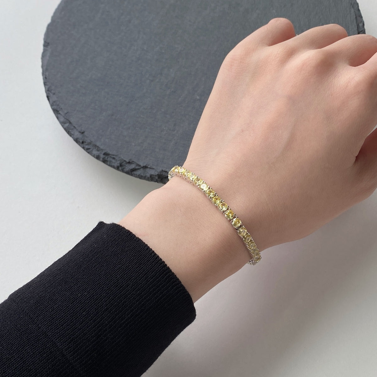 [Clara Jewels]Ornate Dazzling Round Cut Tennis Bracelet