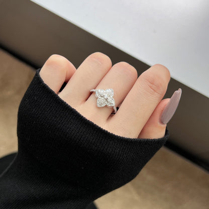 [Clara Jewels]Luxurious Colorful Flower Shape Banquet Ring