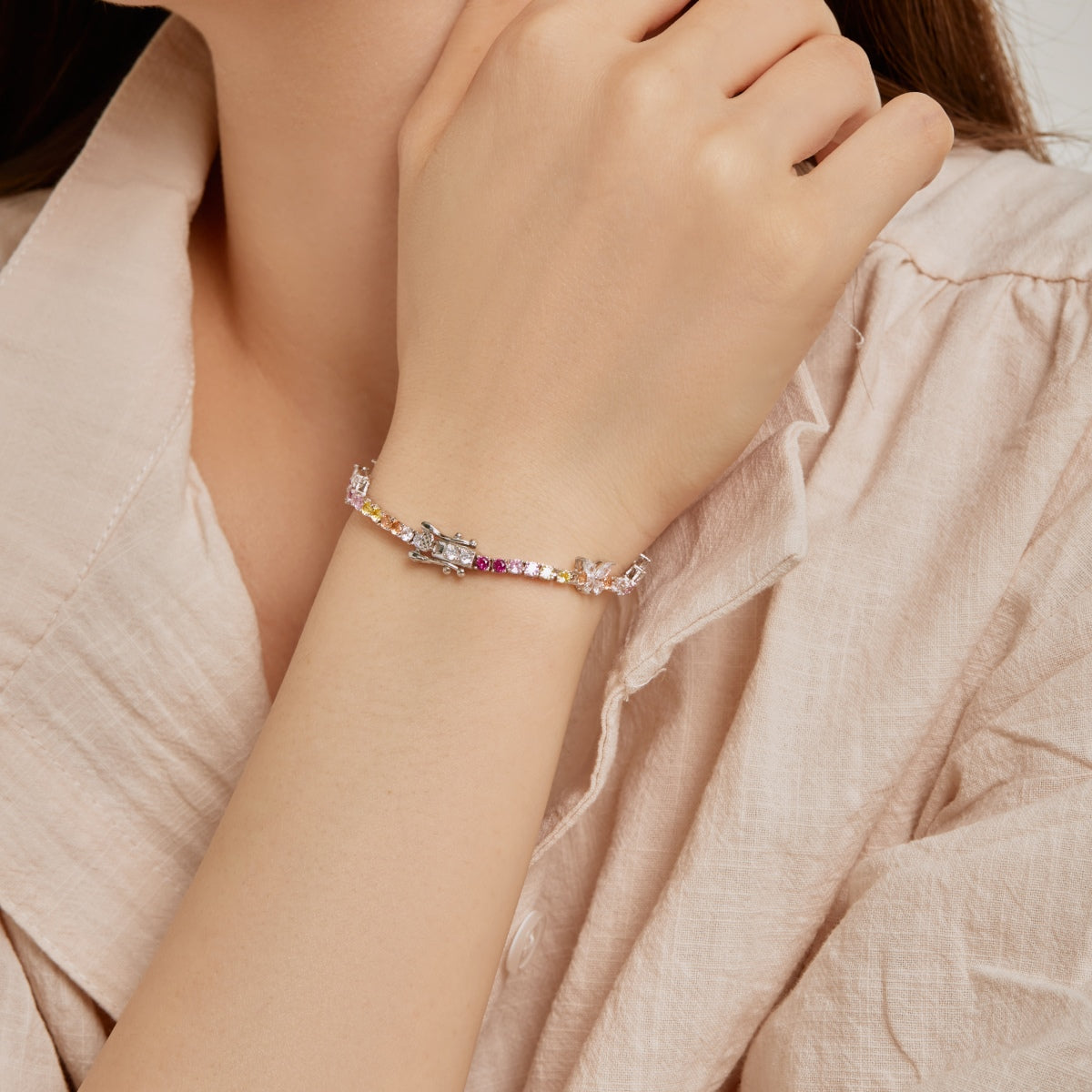 [Clara Jewels]Ornate Colorful Butterfly Shape Round Cut Daily Bracelet