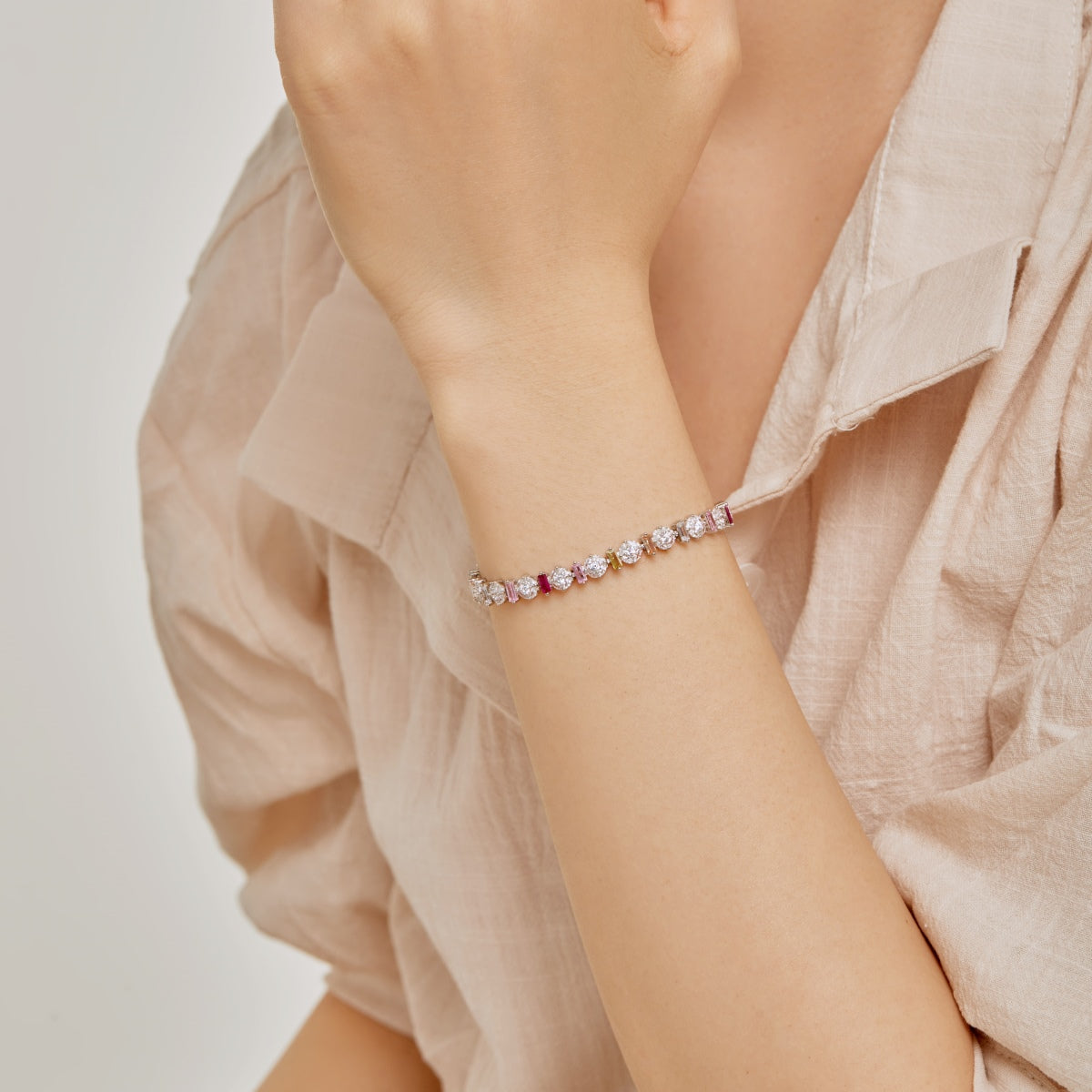 [Clara Jewels]Radiant Colorful Round Shape Daily Bracelet