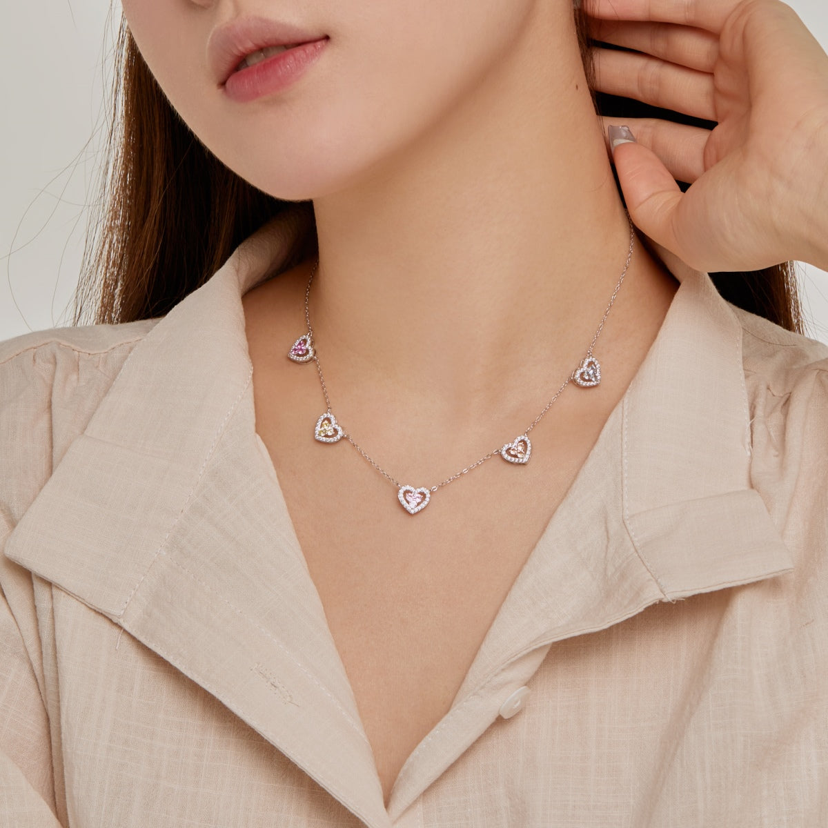 [Clara Jewels]Sparkling Five Heart Necklace