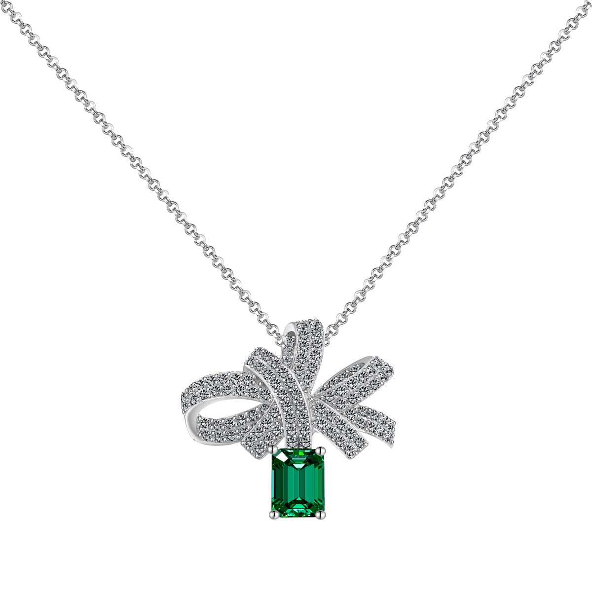 [Clara Jewels]Luxurious Flower Shape Emerald Cut Necklace