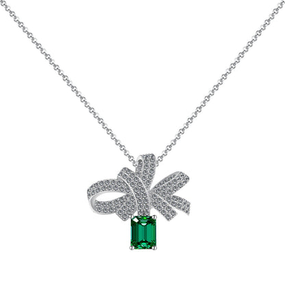 [Clara Jewels]Luxurious Flower Shape Emerald Cut Necklace