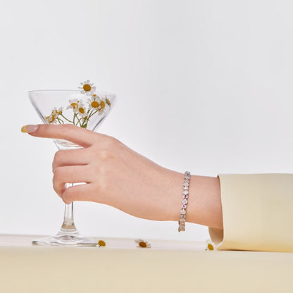 [Clara Jewels]Dazzling Radiant Multi Cut Daily Bracelet