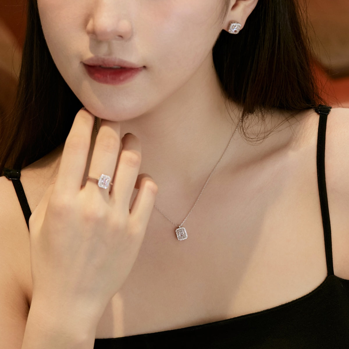 [Clara Jewels]1.0 Carat Luxurious Dainty Emerald Cut Daily Earrings