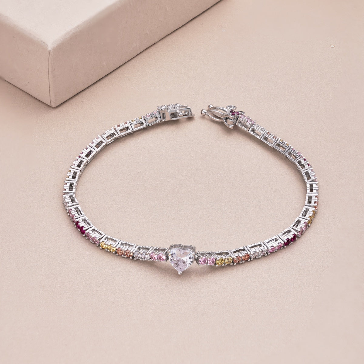 [Clara Jewels]Delicate Romantic Heart Shape Lover Bracelet