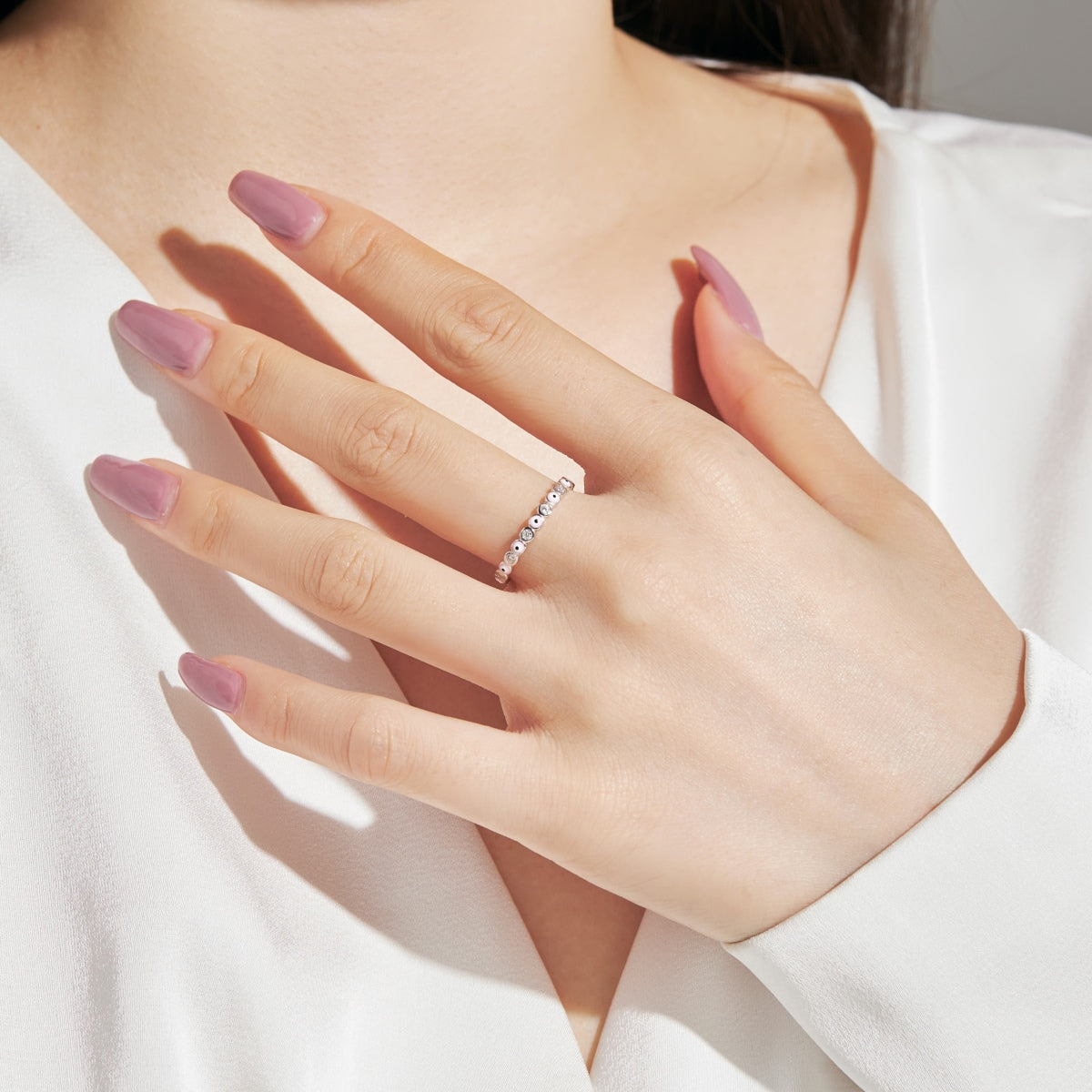 [Clara Jewels]Sparkling Vibrant Round Shape Daily Ring