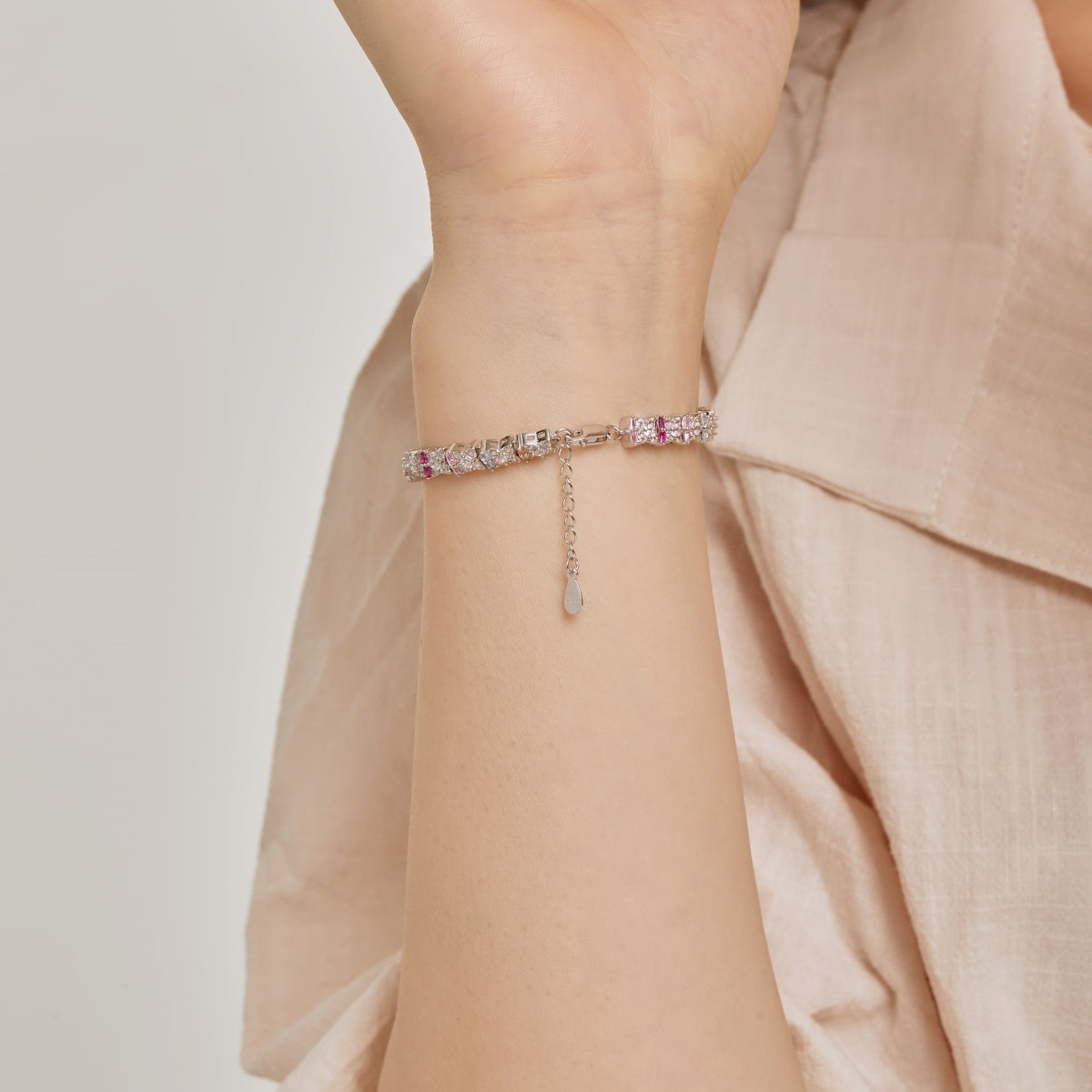 [Clara Jewels]Unique Colorful Flower Shape Daily Bracelet