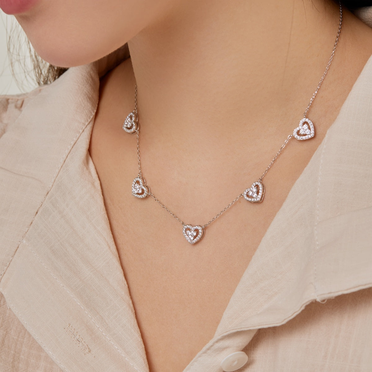 [Clara Jewels]Sparkling Five Heart Necklace