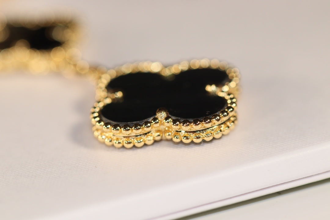[Clara Jewels]CLOVER EARRINGS GOLD ONYX MOP 3 MOTIF