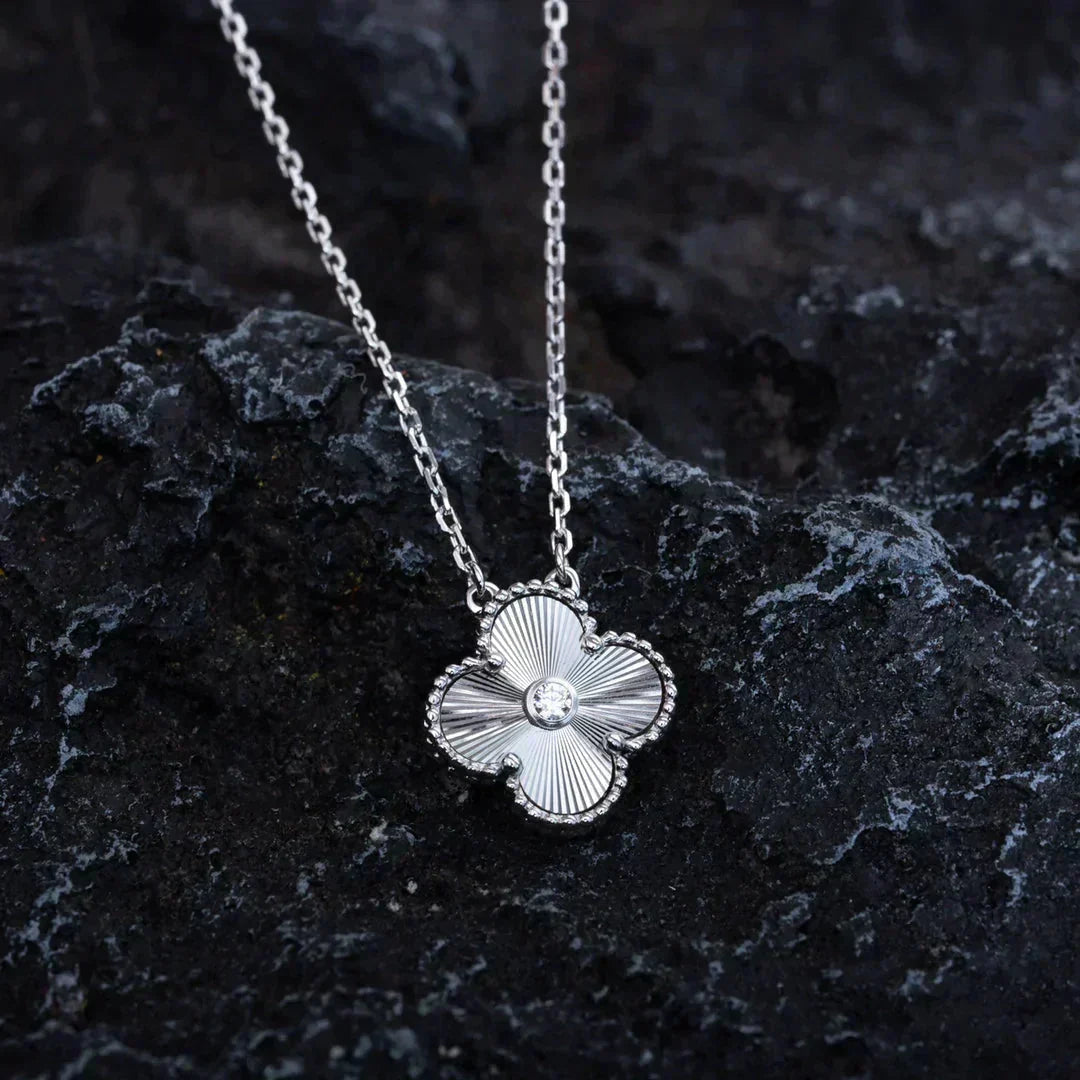 [Clara Jewels]CLOVER  15MM DIAMOND LASER NECKLACE SILVER
