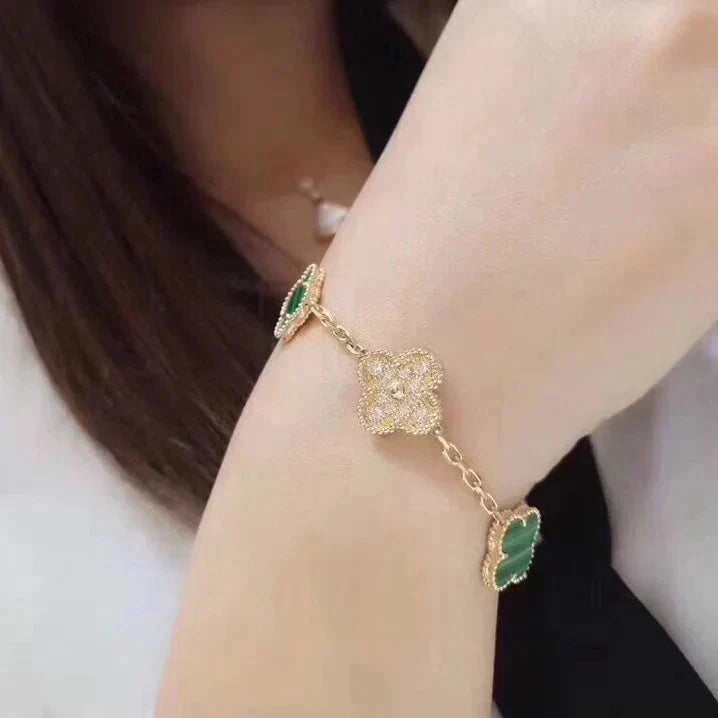 [Clara Jewels] CLOVER 5 MOTIF MALACHITE BRACELET COLLECTION