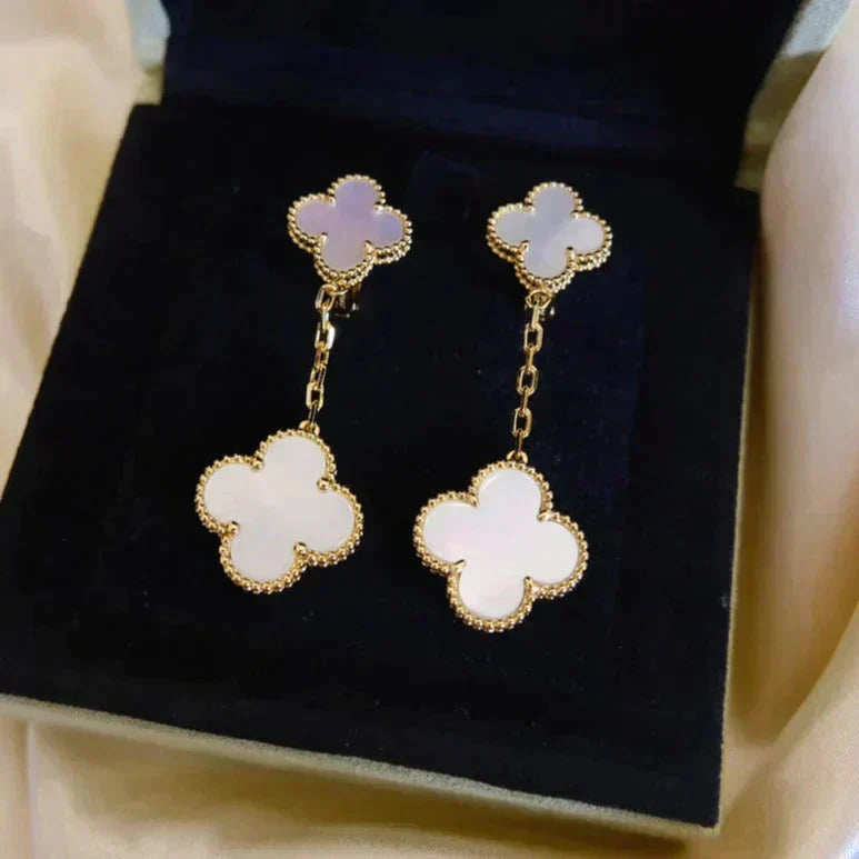[Clara Jewels]CLOVER 2 MOTIF WHITE MOP EARRINGS