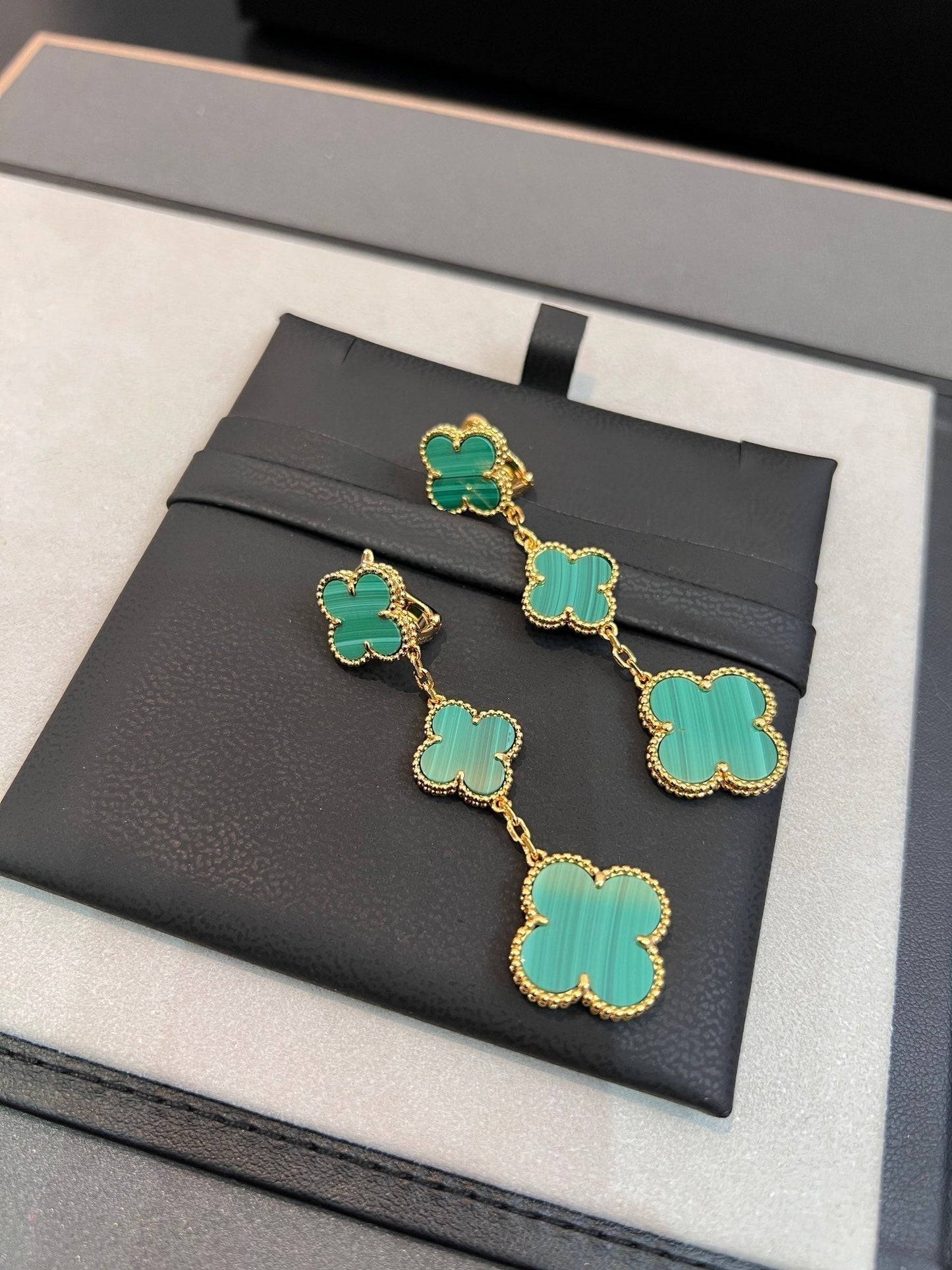[Clara Jewels]CLOVER MALACHITE 3 MOTIFS GOLD
