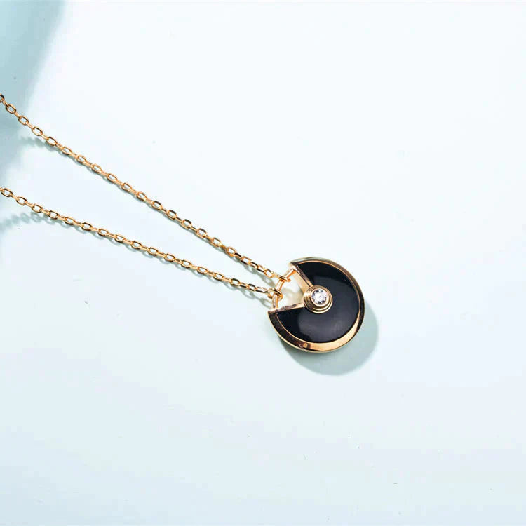 [Clara Jewels]AMULETTE GOLD CARNELIAN ONYX NECKLACE