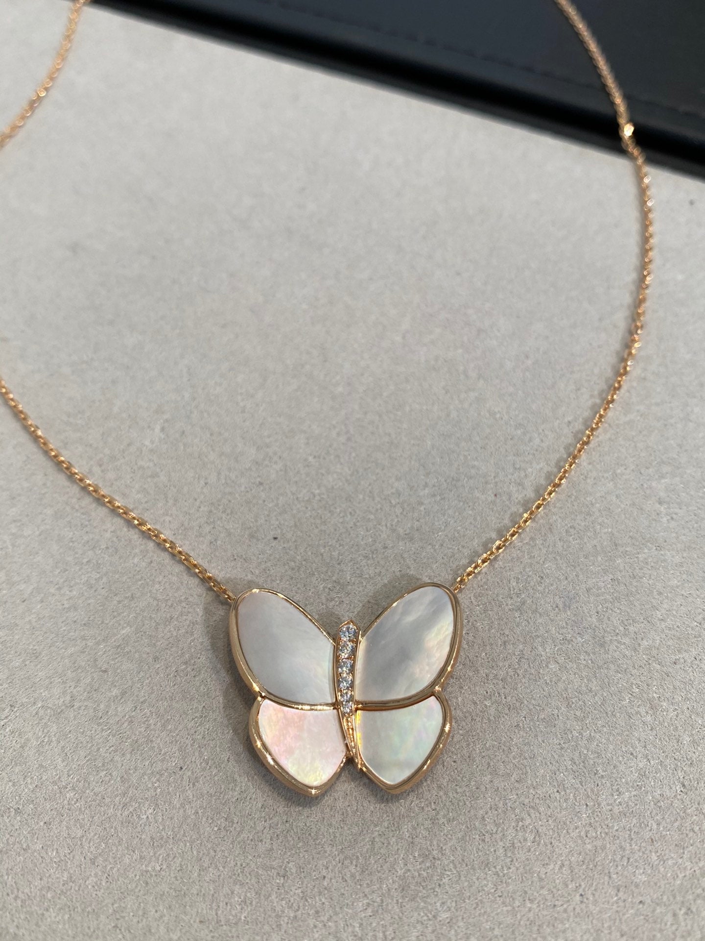 [Clara Jewels]BUTTERFLY GOLD MOP DIAMOND NECKLACE
