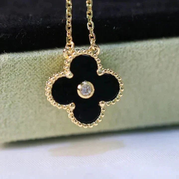 [Clara Jewels]CLOVER 15MM DIAMOND ONYX NECKLACE