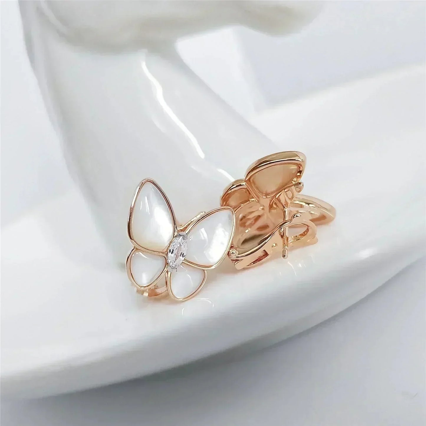 [Clara Jewels]BUTTERFLY MOP DIAMOND EARRINGS