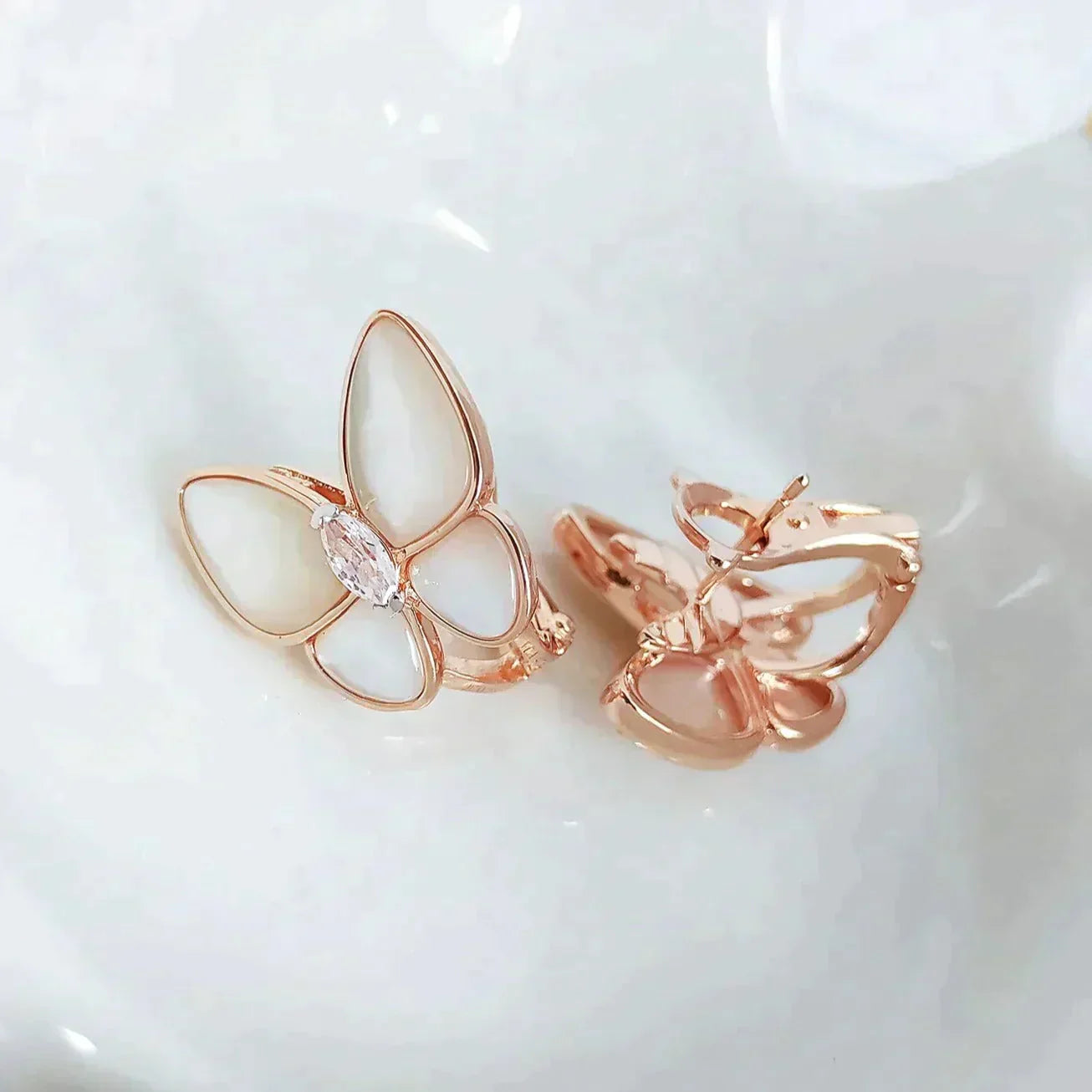 [Clara Jewels]BUTTERFLY MOP DIAMOND EARRINGS
