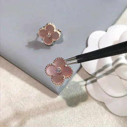 [Clara Jewels]CLOVER MEDIUM 1 MOTIFS  PINK MOP DIAMOND EARRINGS