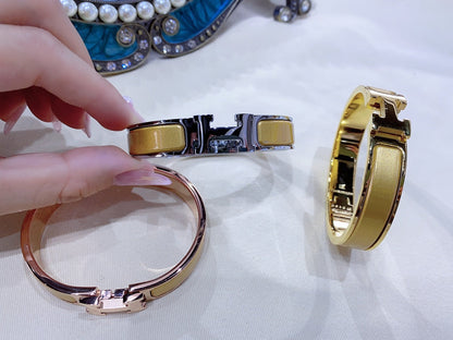 [Clara Jewels]H CHAMPAGNE BRACELET