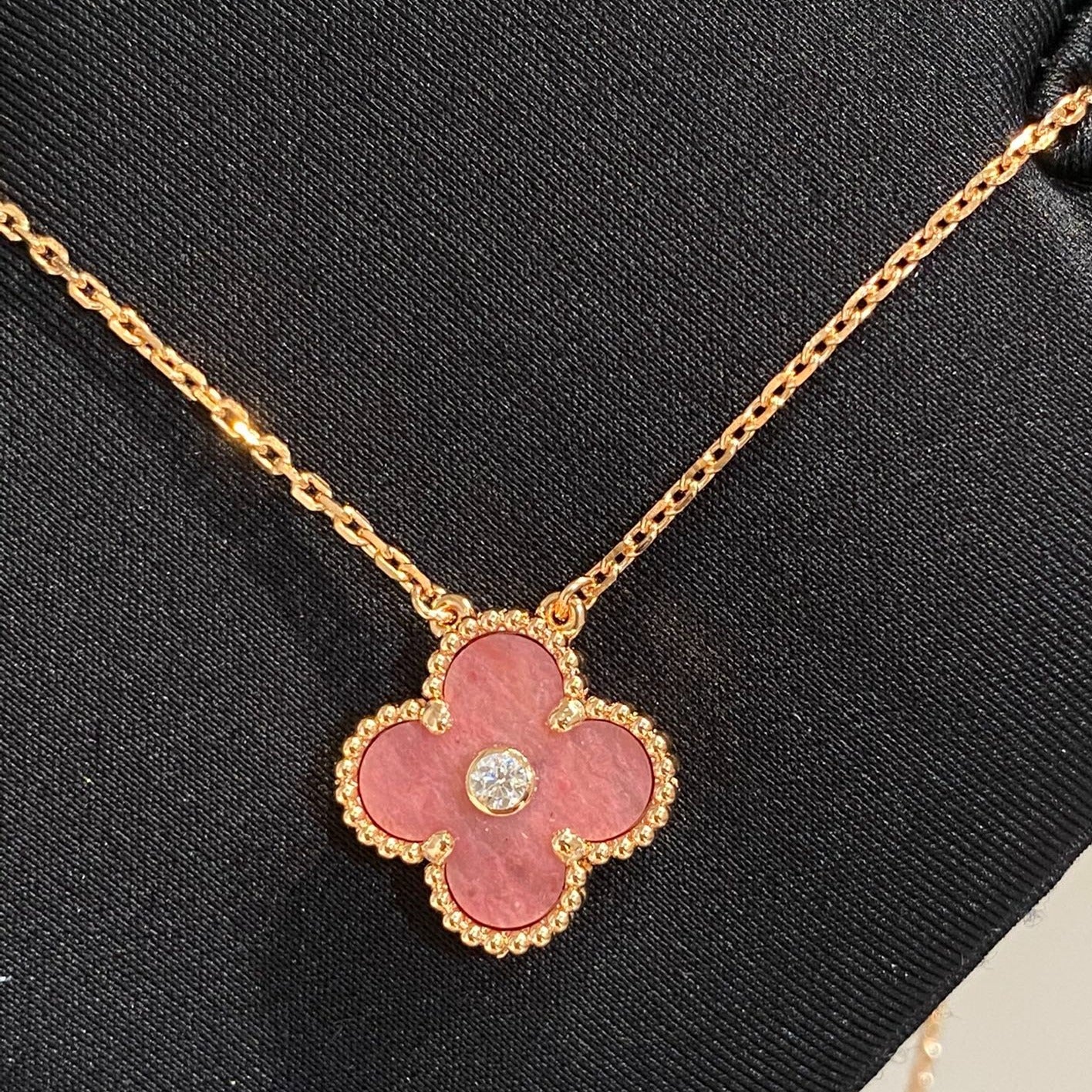 [Clara Jewels]CLOVER 15MM DIAMOND RHODONITE NECKLACE