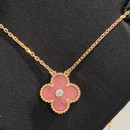 [Clara Jewels]CLOVER 15MM DIAMOND RHODONITE NECKLACE