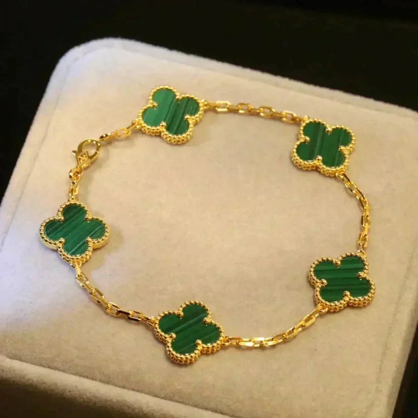 [Clara Jewels] CLOVER 5 MOTIF MALACHITE BRACELET COLLECTION