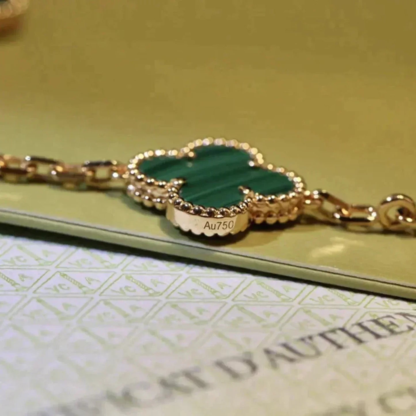 [Clara Jewels] CLOVER 5 MOTIF MALACHITE BRACELET COLLECTION