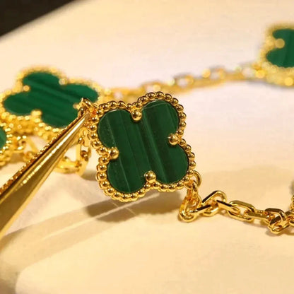 [Clara Jewels] CLOVER 5 MOTIF MALACHITE BRACELET COLLECTION